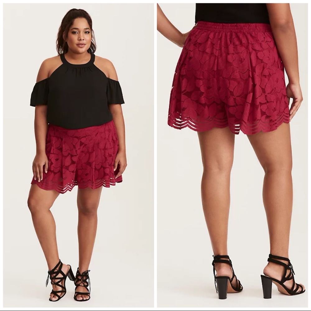 Torrid Magenta‎ Floral Lace Tap Shorts EUC 2X